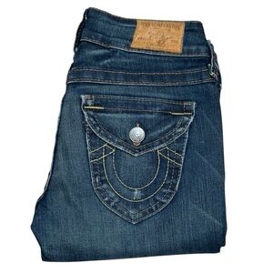 True Religion Women’s Jeans - Size 25
✨ Made in USA | Classic Bootcut ✨